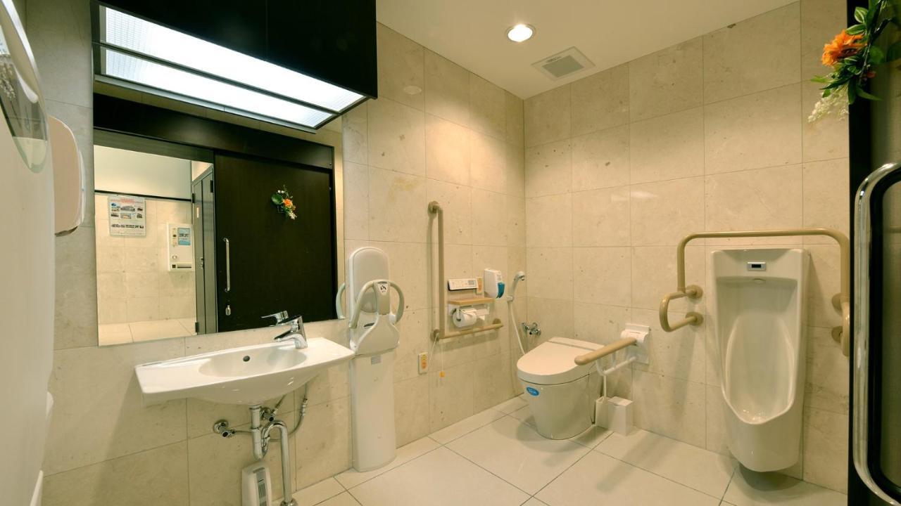 Toyoko Inn Saitama Iwatsuki Ekimae Dış mekan fotoğraf